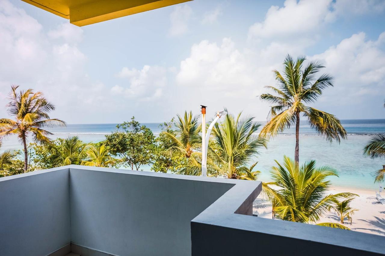 Rivers Beach & Spa Hulhumalé Buitenkant foto